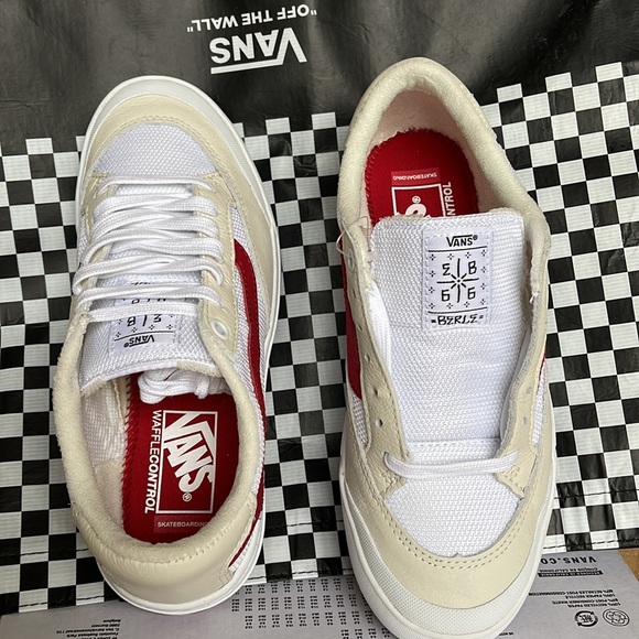 Vans Berle Sport Vtg White/Chili Pepper WMNS sneakers - Picture 13 of 16